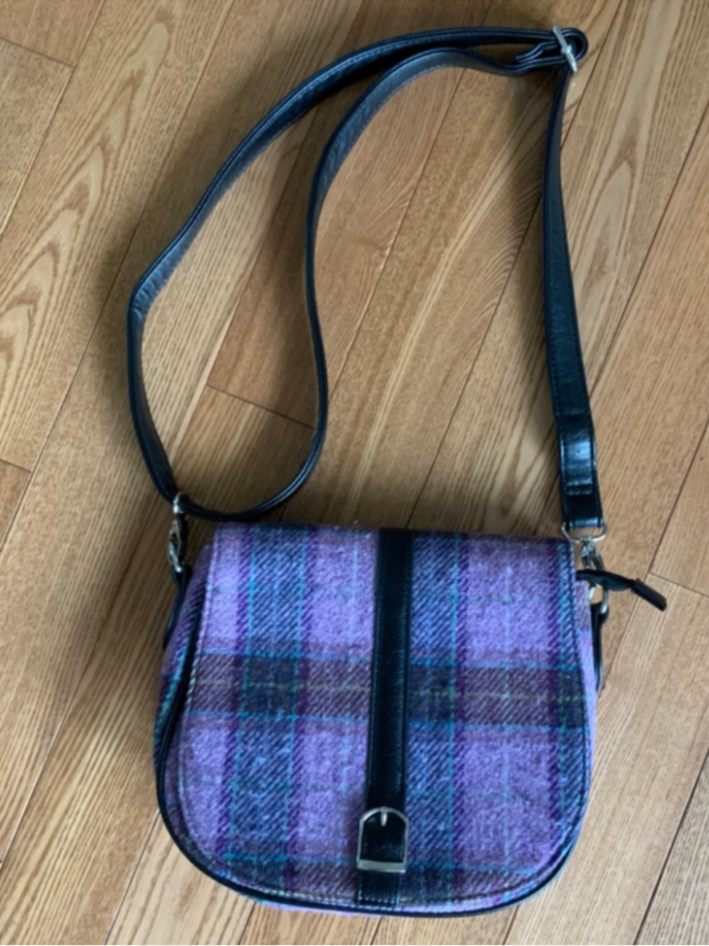 Glen Appin Harris Tweed Beauly Crossbody Bag Purple Tartan Plaidu